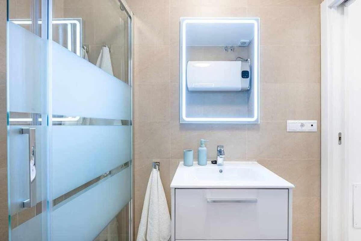 Vivendos Primera Línea De Playa Apartamento